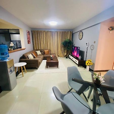 Lovely 2Bedroom Condo, Free Parking On Premises.. Nairobi Kültér fotó