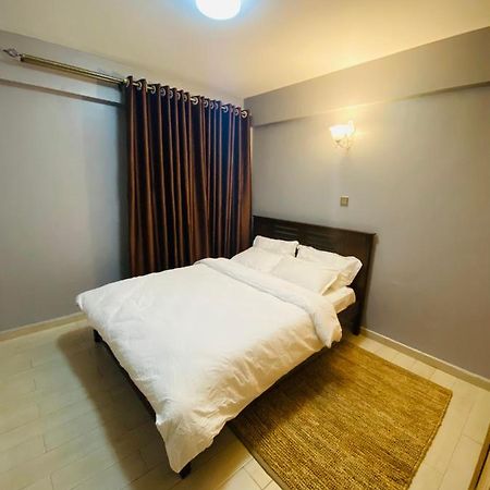 Lovely 2Bedroom Condo, Free Parking On Premises.. Nairobi Kültér fotó