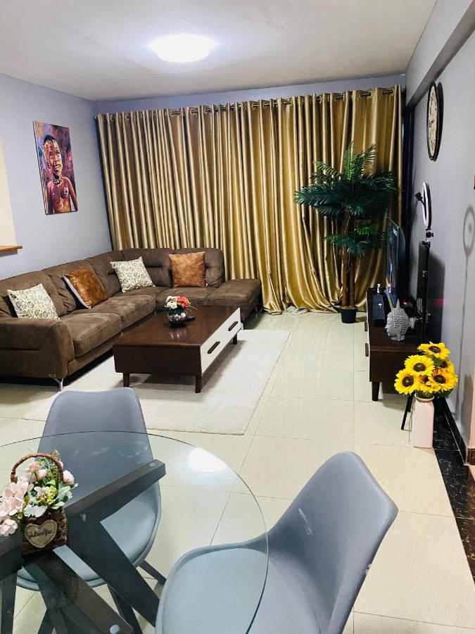 Lovely 2Bedroom Condo, Free Parking On Premises.. Nairobi Kültér fotó