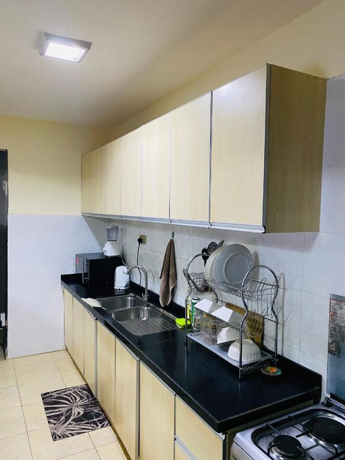 Lovely 2Bedroom Condo, Free Parking On Premises.. Nairobi Kültér fotó