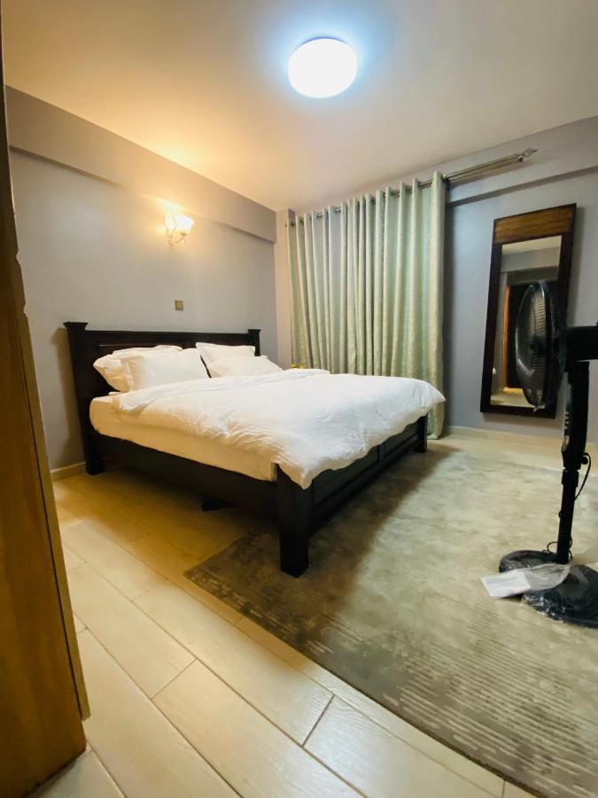 Lovely 2Bedroom Condo, Free Parking On Premises.. Nairobi Kültér fotó