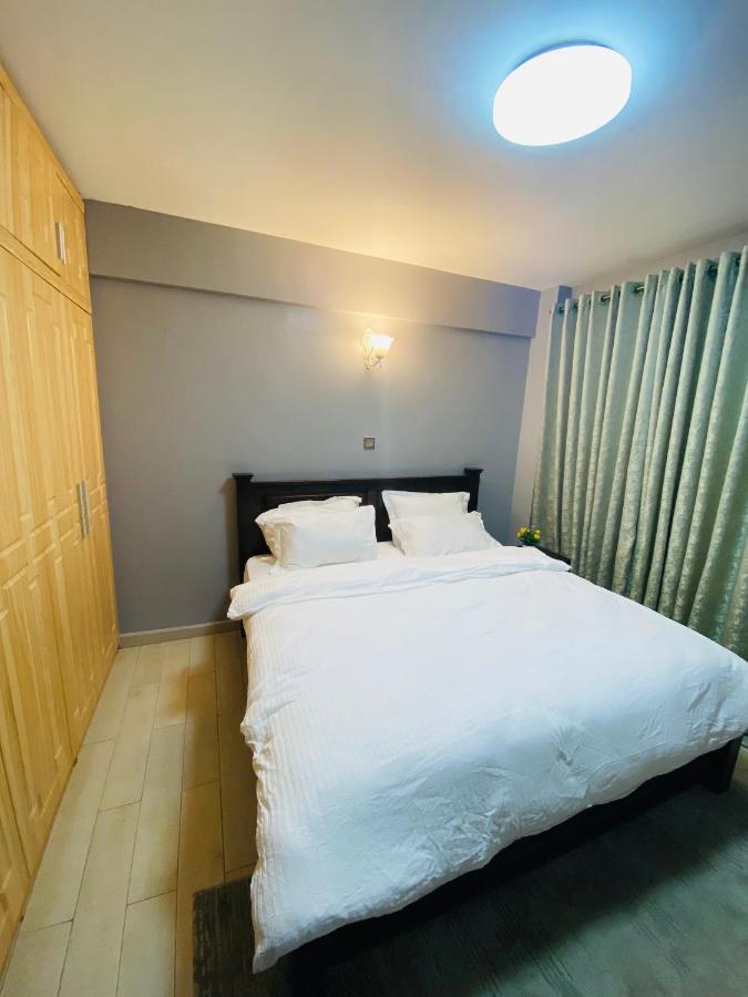 Lovely 2Bedroom Condo, Free Parking On Premises.. Nairobi Kültér fotó